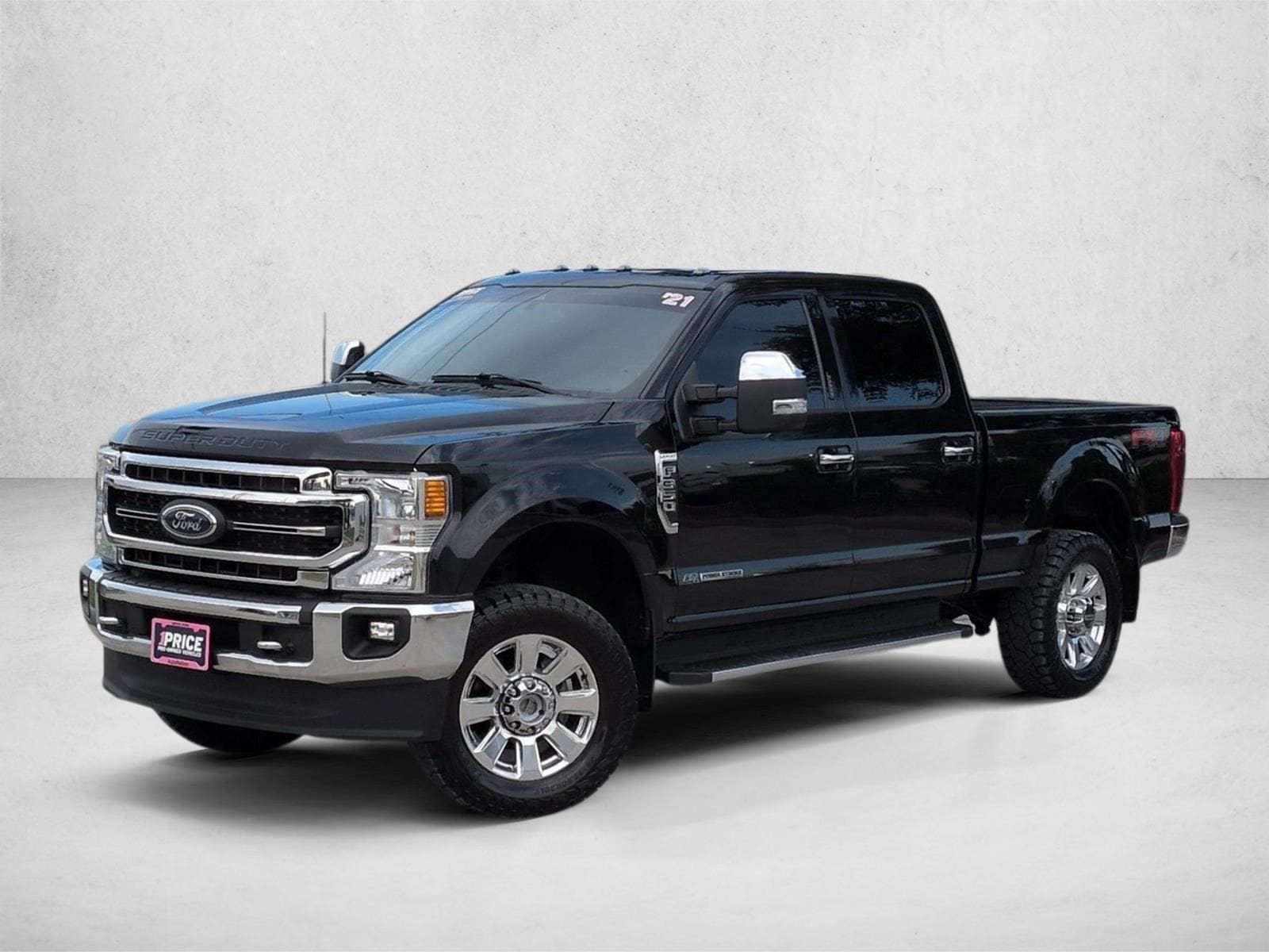 2021 Ford F-350 Super Duty Lariat's photo
