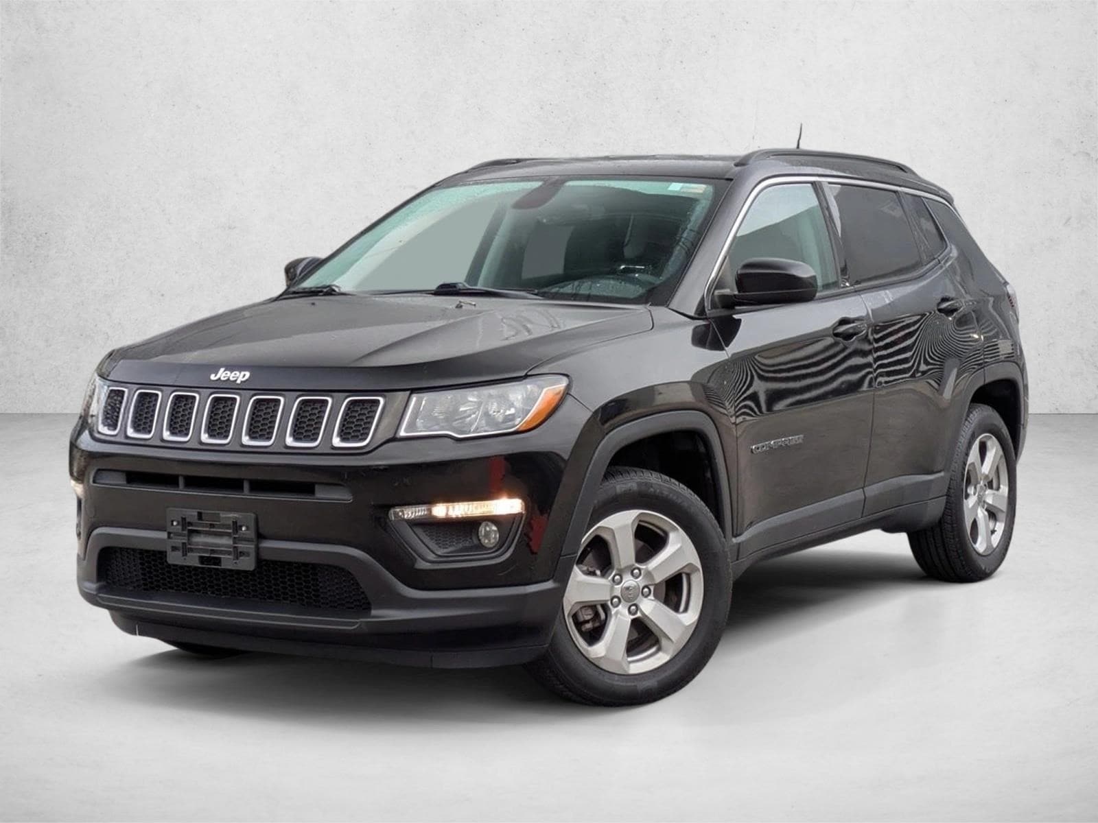 2018 Jeep Compass Latitude's photo