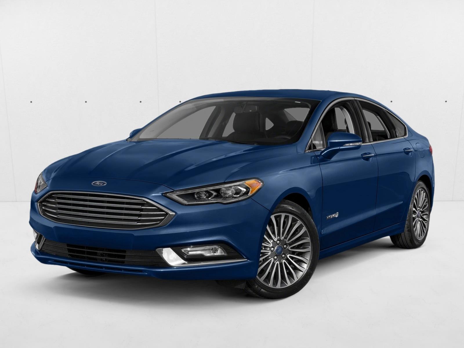 2017 Ford Fusion Hybrid Titanium's photo