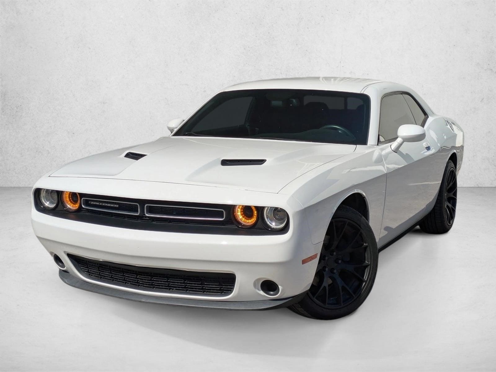 2015 Dodge Challenger SXT