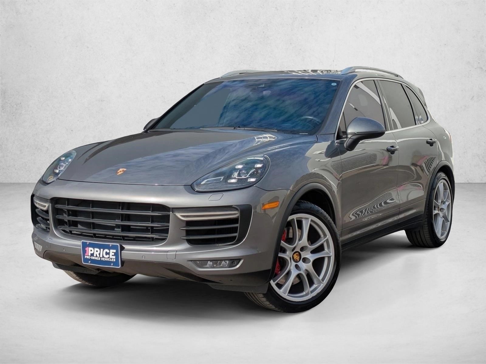 2017 Porsche Cayenne Turbo's photo