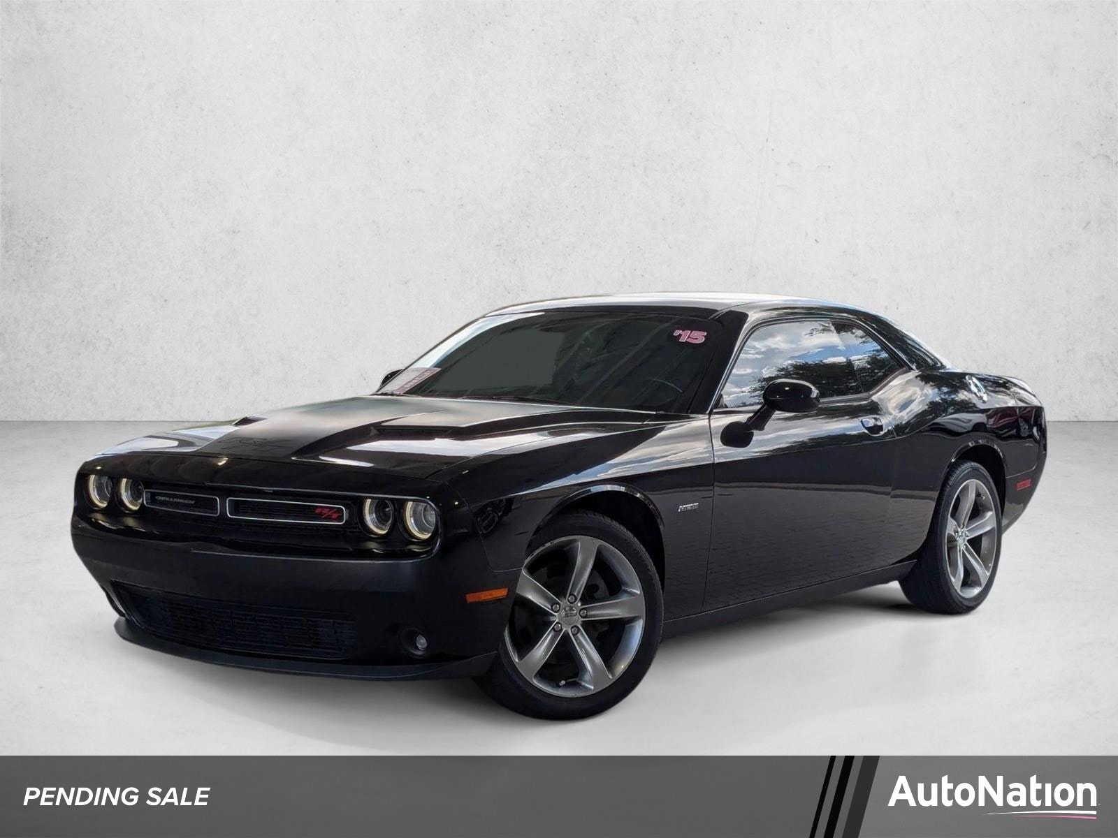 2015 Dodge Challenger R/T's photo