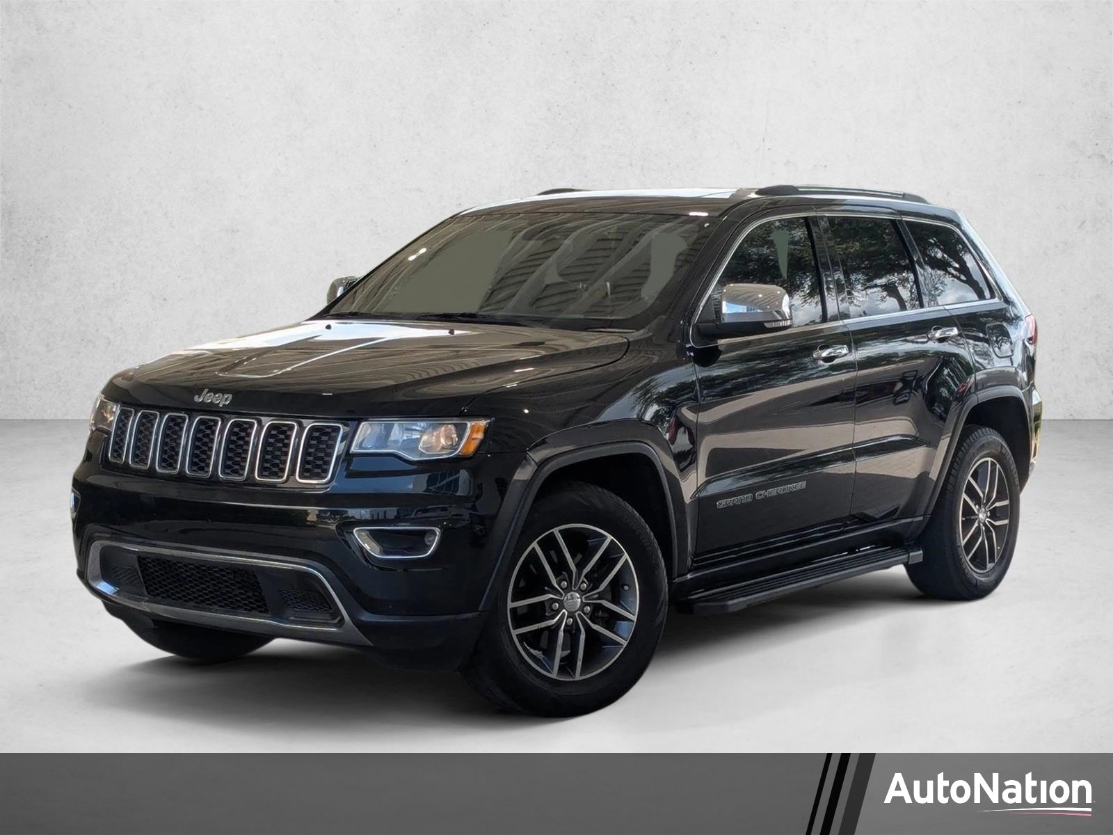 2017 Jeep Grand Cherokee Limited 4WD's photo