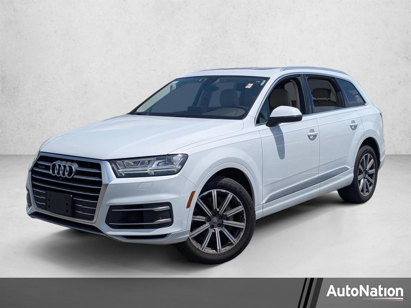 2017 Audi Q7 3.0T quattro tiptronic Premium Plus's photo