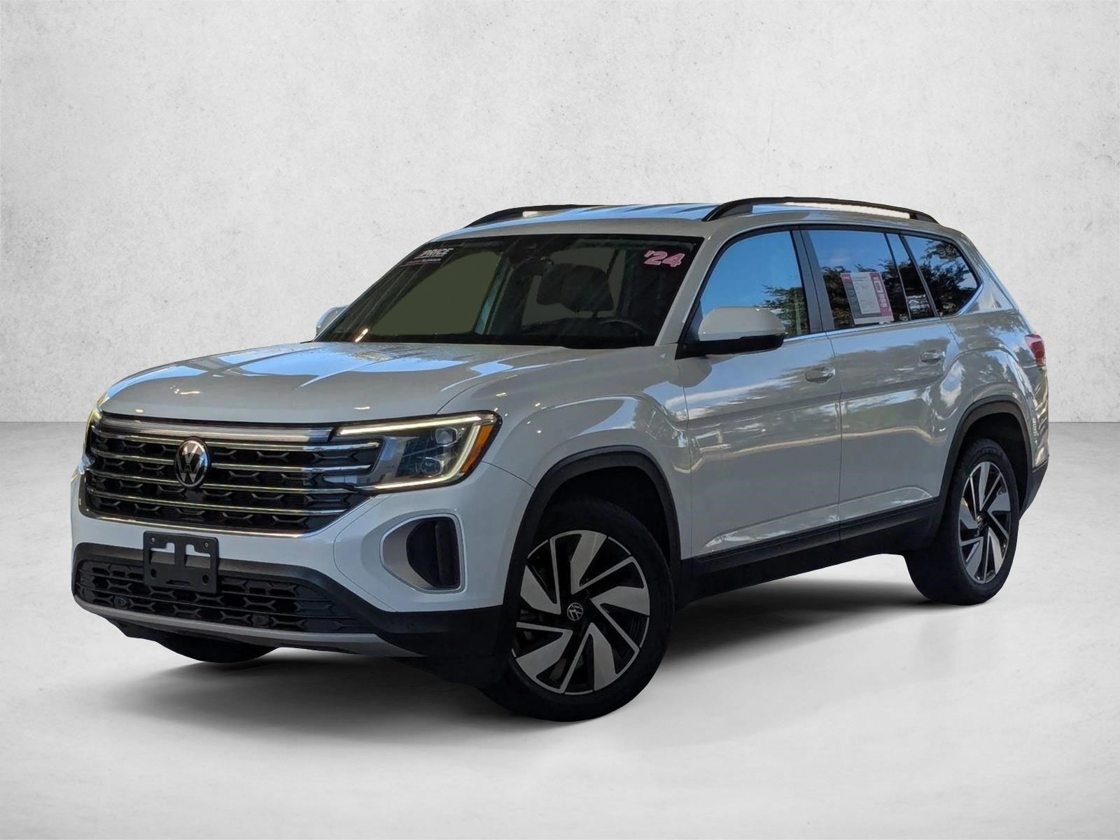 2024 Volkswagen Atlas SE w/Tech's photo