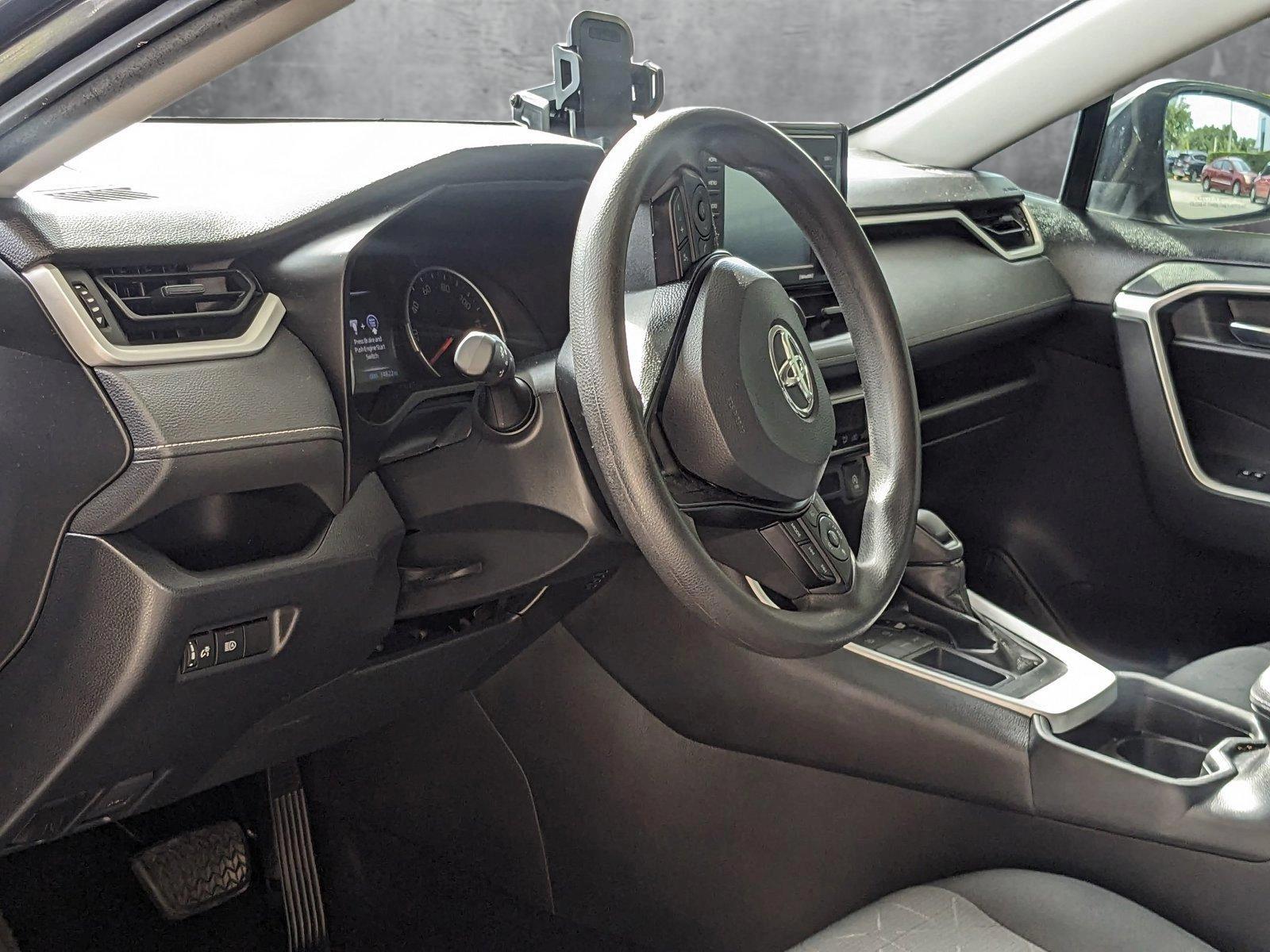 Used 2020 Toyota RAV4 XLE with VIN 2T3W1RFV8LC048622 for sale in Sanford, FL