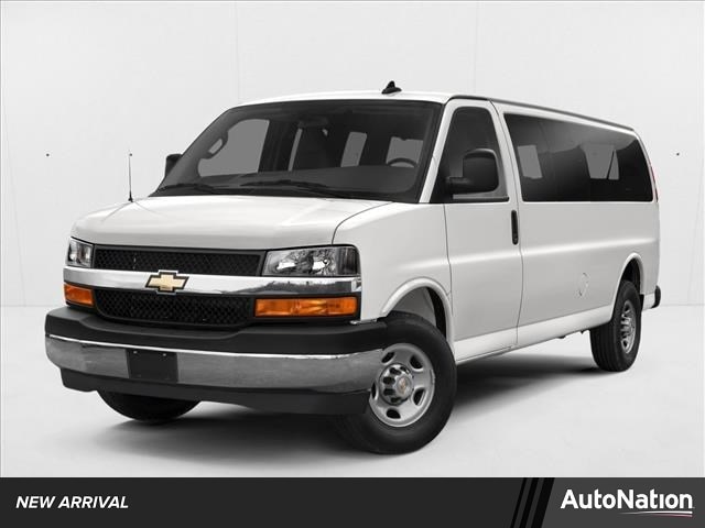 2019 Chevrolet Express 3500 LT Extended's photo