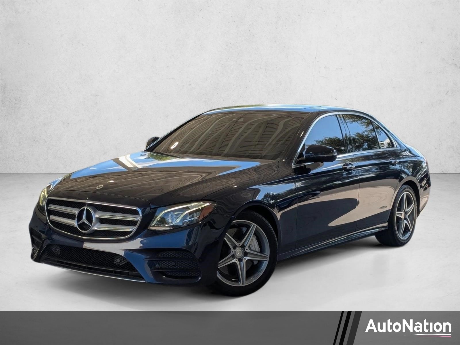 2019 Mercedes-Benz E-Class E300's photo