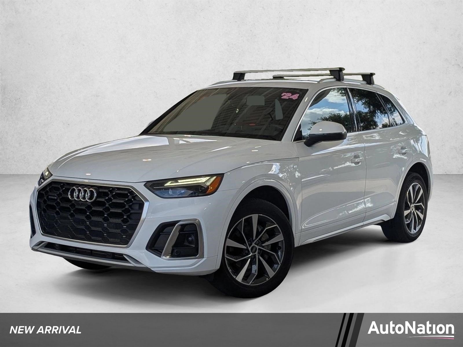 2024 Audi Q5 45 Premium Plus's photo