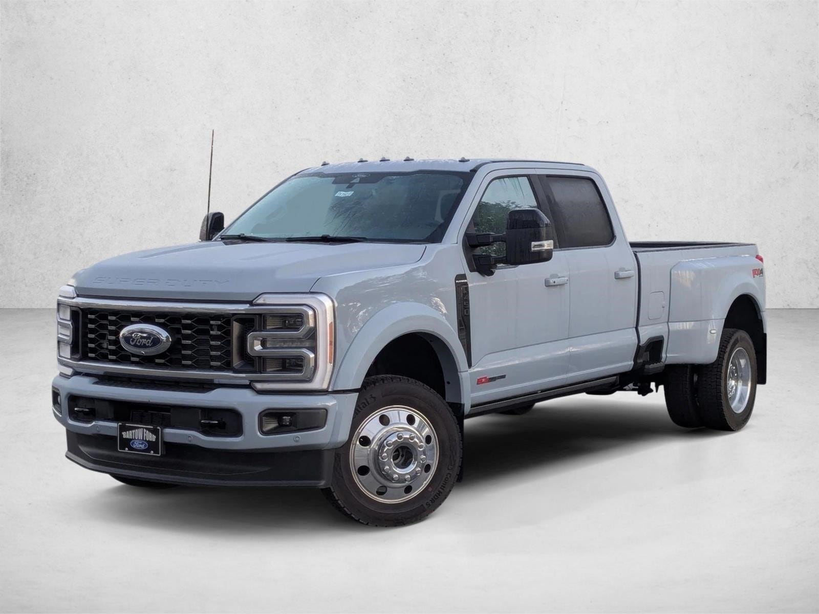 2026 Ford F-450 Super Duty Platinum