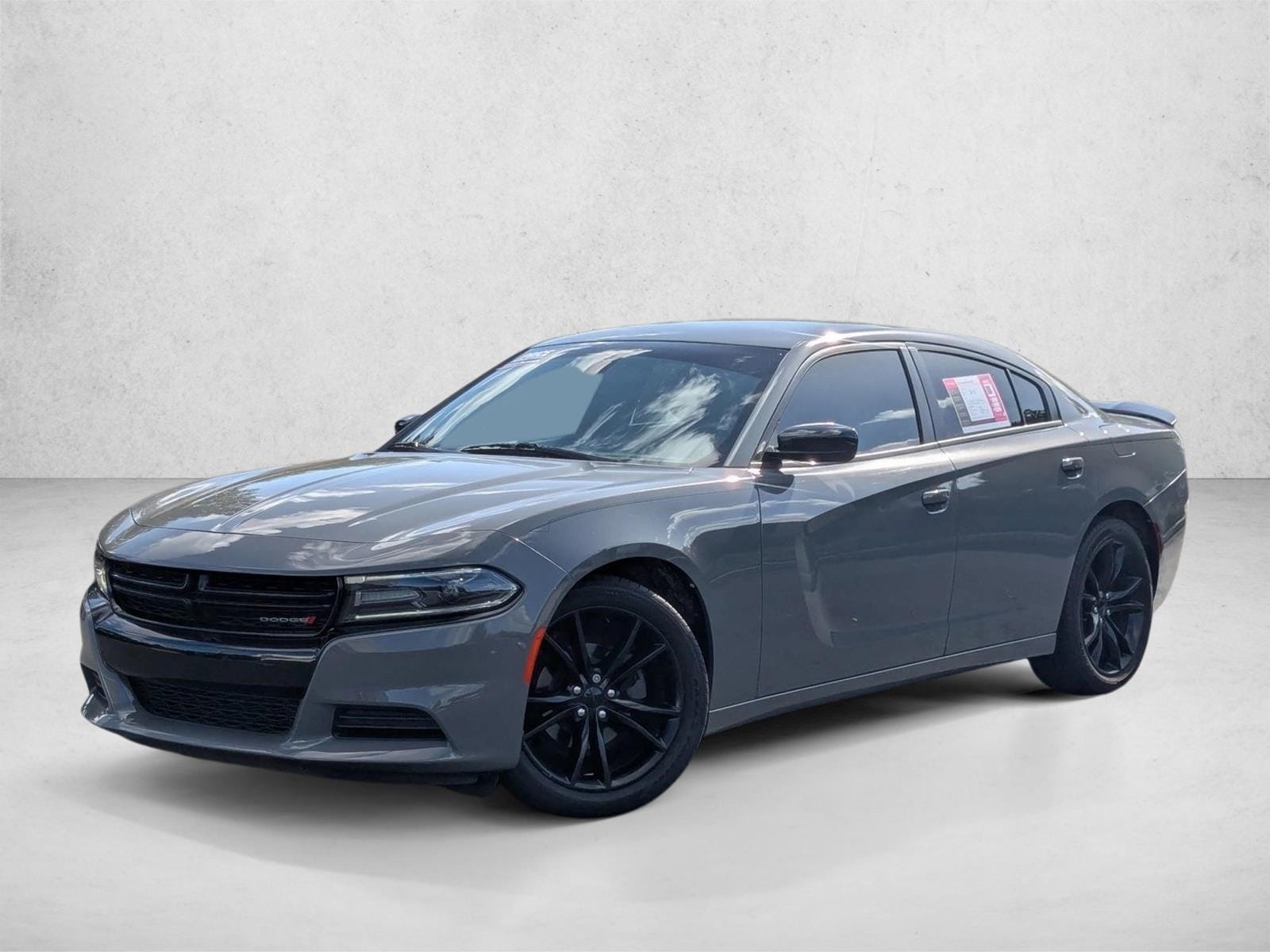 2018 Dodge Charger SXT's photo