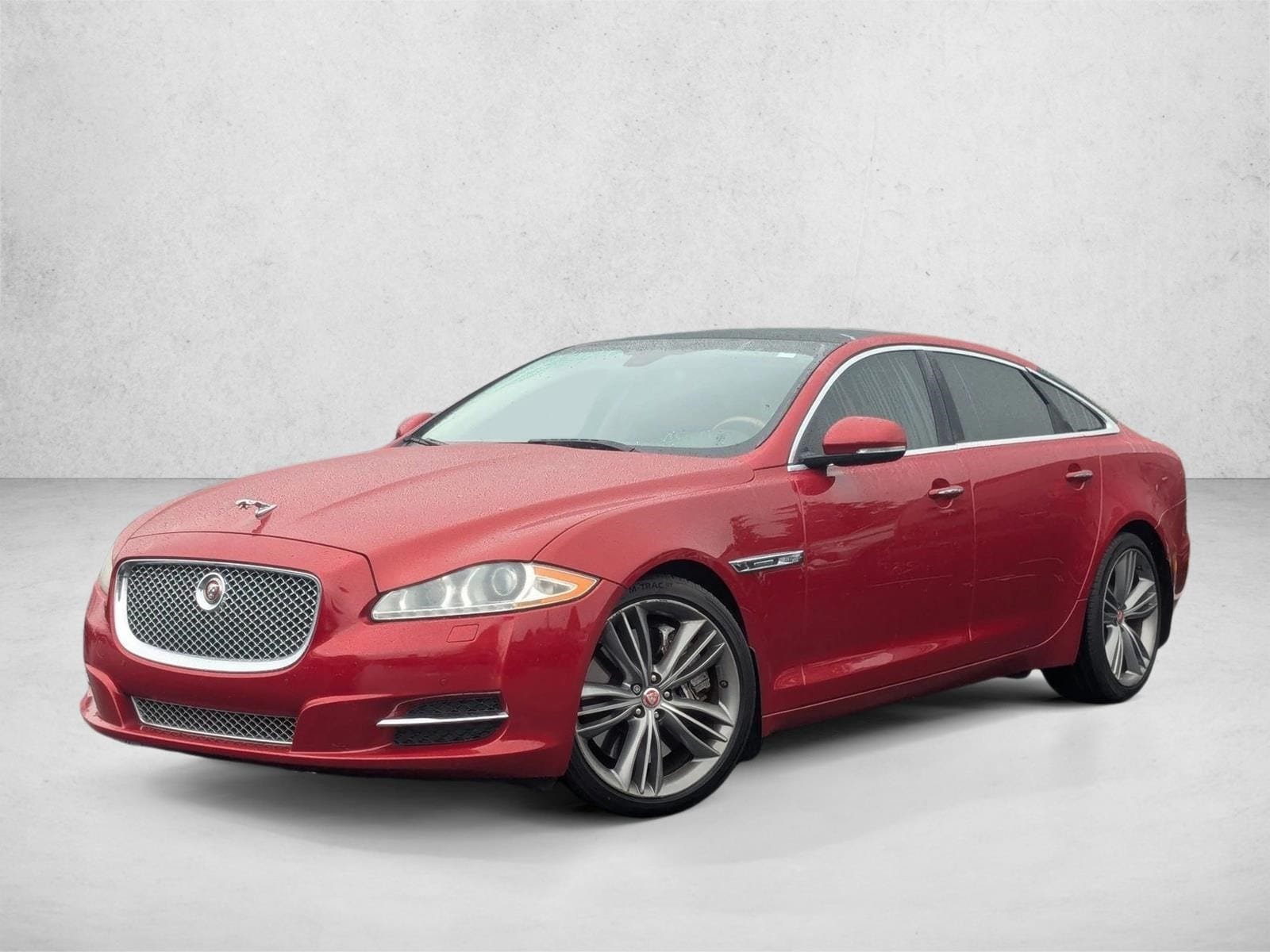 2015 Jaguar XJ Supercharged's photo