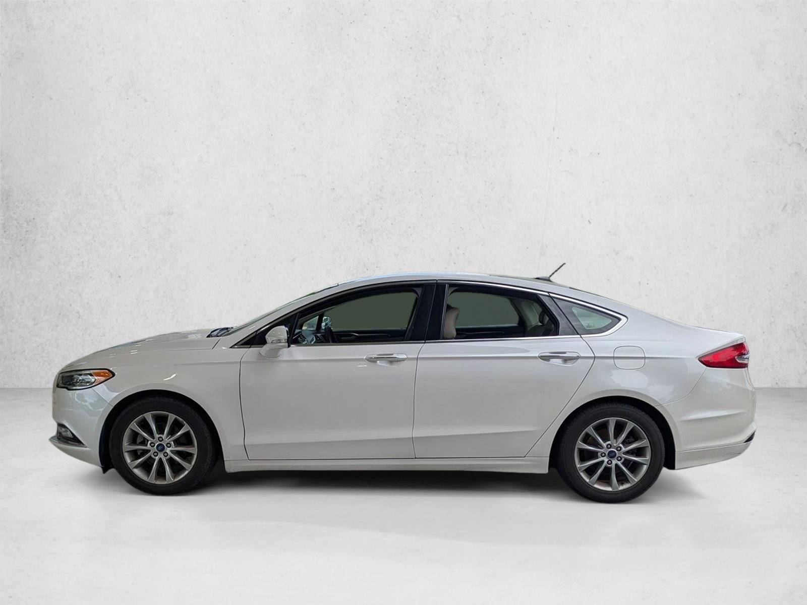 Used 2017 Ford Fusion SE with VIN 3FA6P0HD3HR114265 for sale in Sanford, FL