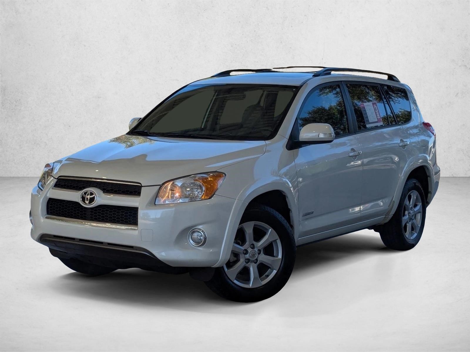 2010 Toyota RAV4 Limited's photo