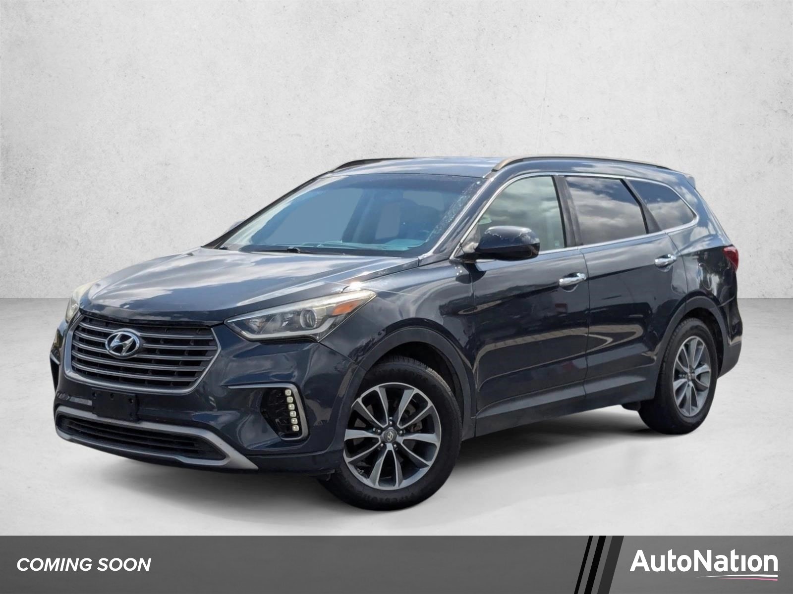 2017 Hyundai Santa Fe SE FWD's photo