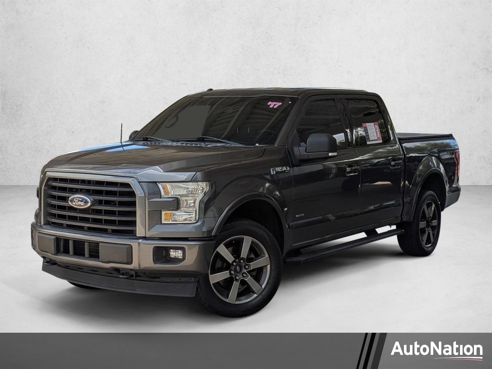 2017 Ford F-150 XLT 4x4 SuperCrew 5-1/2 Box's photo