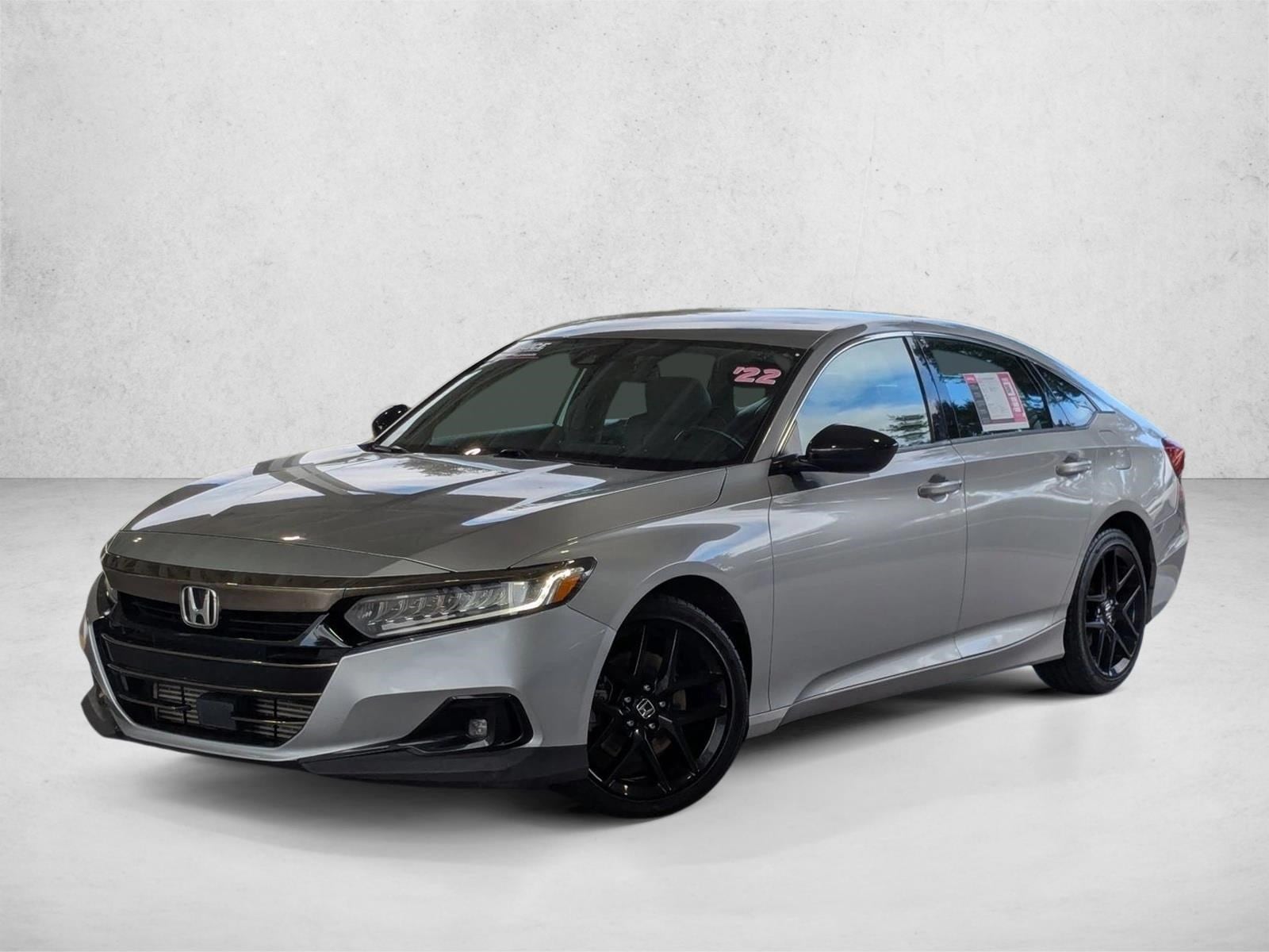 2022 Honda Accord Sport's photo