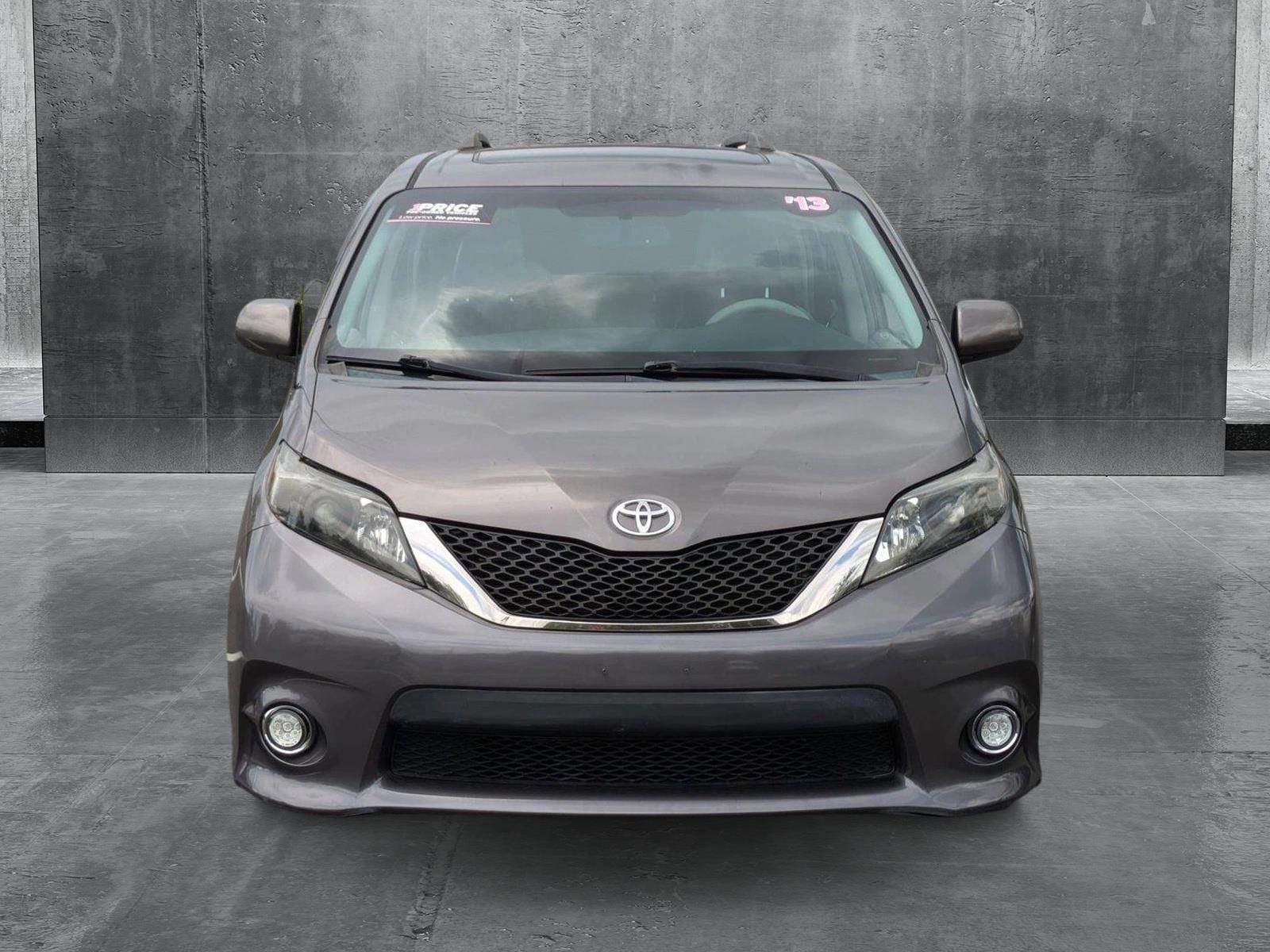 Used 2013 Toyota Sienna SE with VIN 5TDXK3DC9DS290627 for sale in Sanford, FL