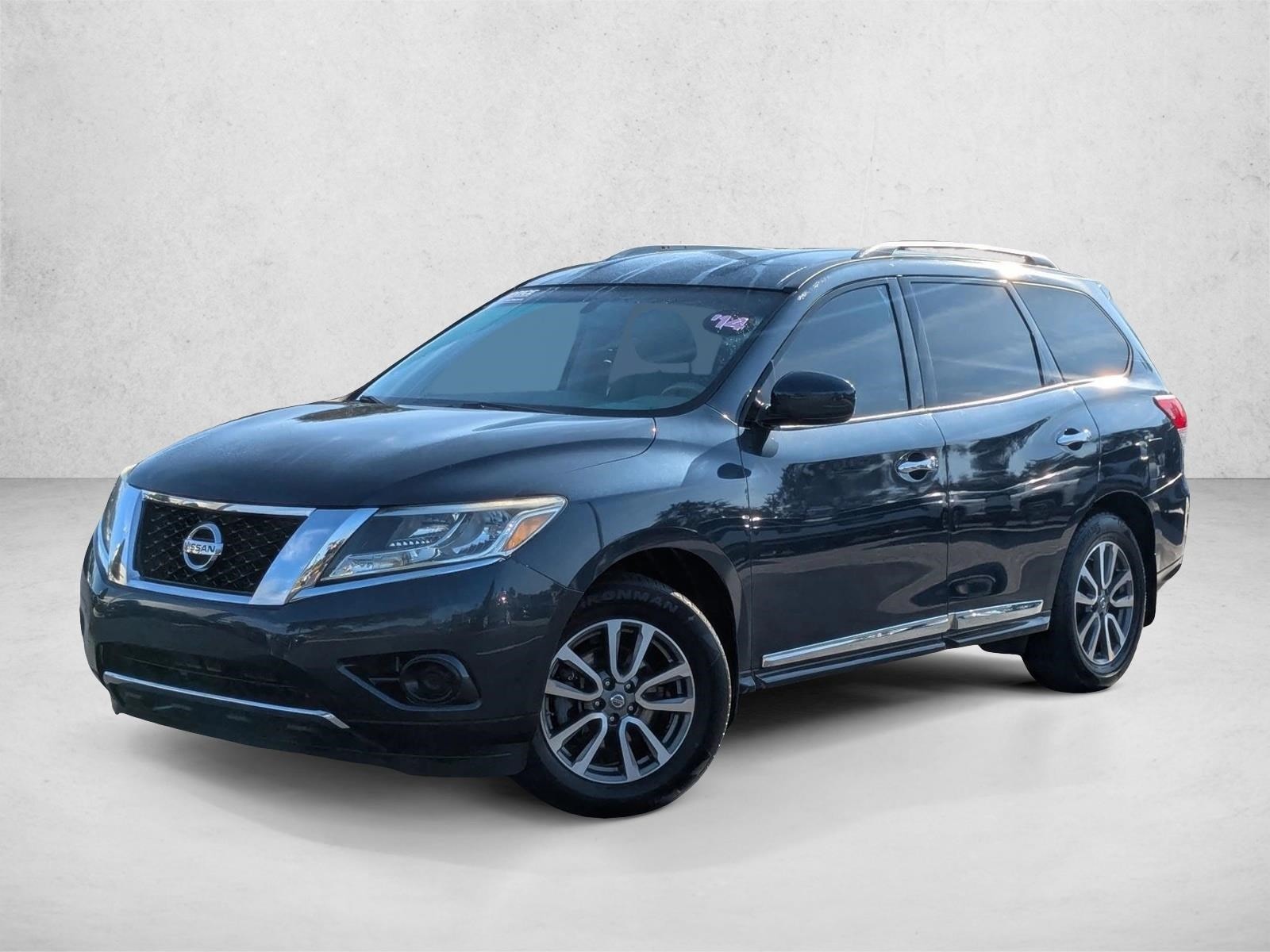2014 Nissan Pathfinder SV