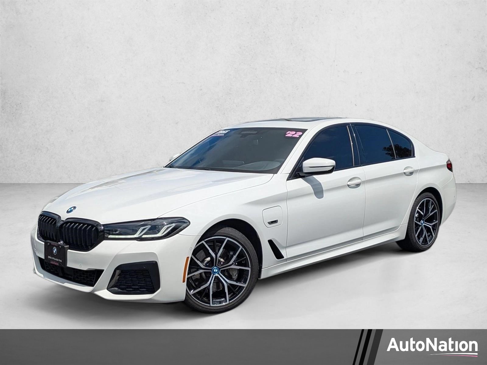 2022 BMW 5 Series 530e