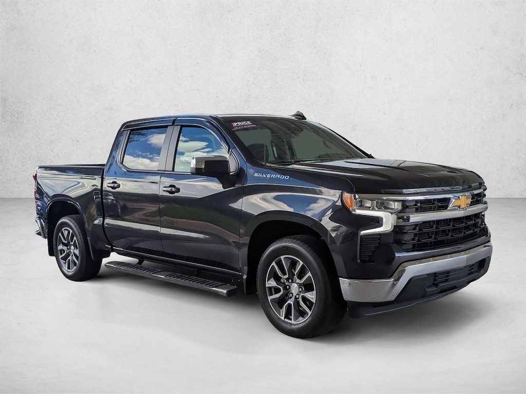 Used 2022 Chevrolet Silverado 1500 LT Crew Cab Pickup