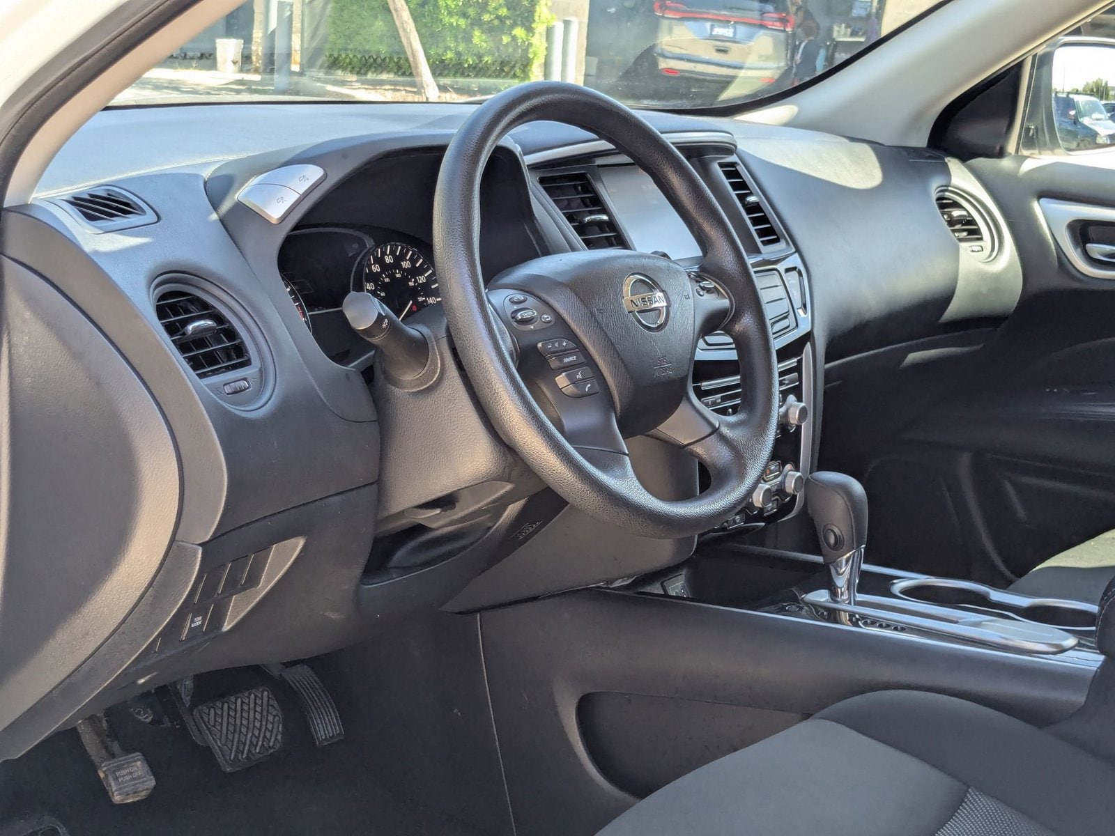 Used 2020 Nissan Pathfinder S with VIN 5N1DR2AN9LC588234 for sale in Sanford, FL