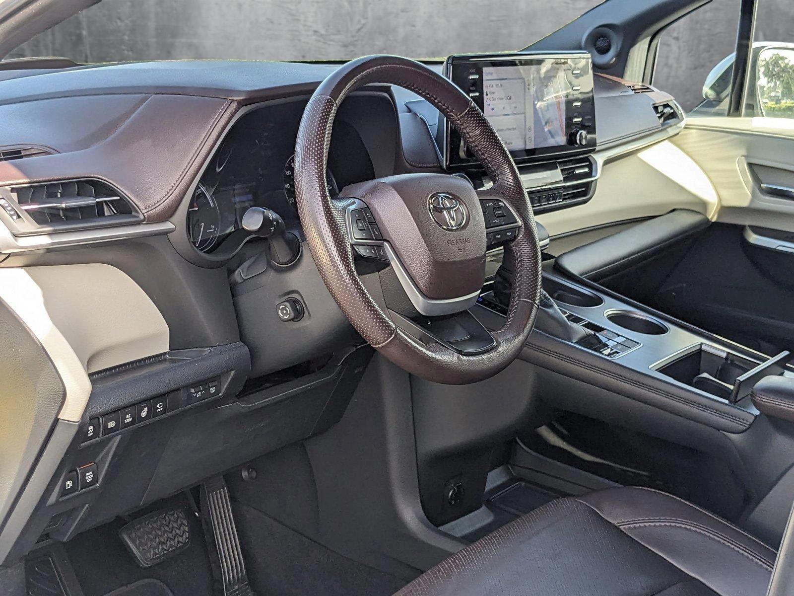 Used 2022 Toyota Sienna Platinum with VIN 5TDESKFC9NS067729 for sale in Sanford, FL