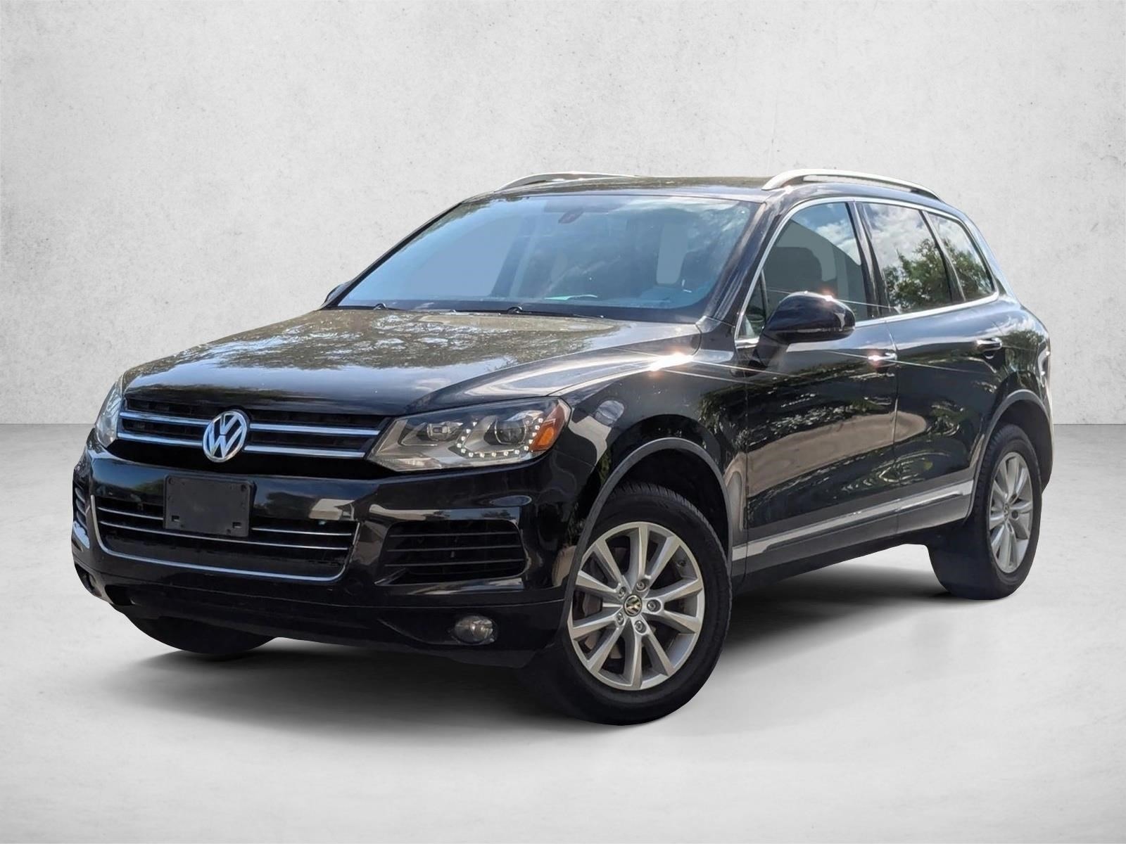 2014 Volkswagen Touareg Sport