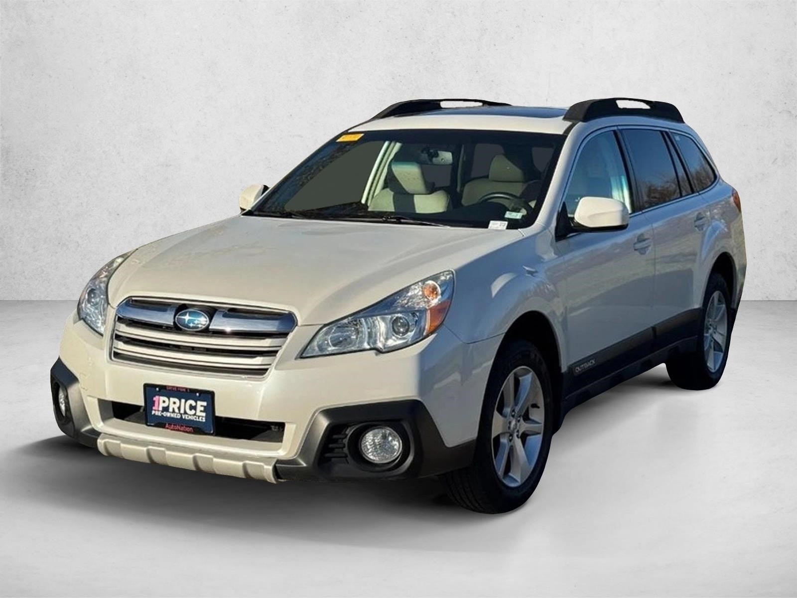 2013 Subaru Outback Limited's photo