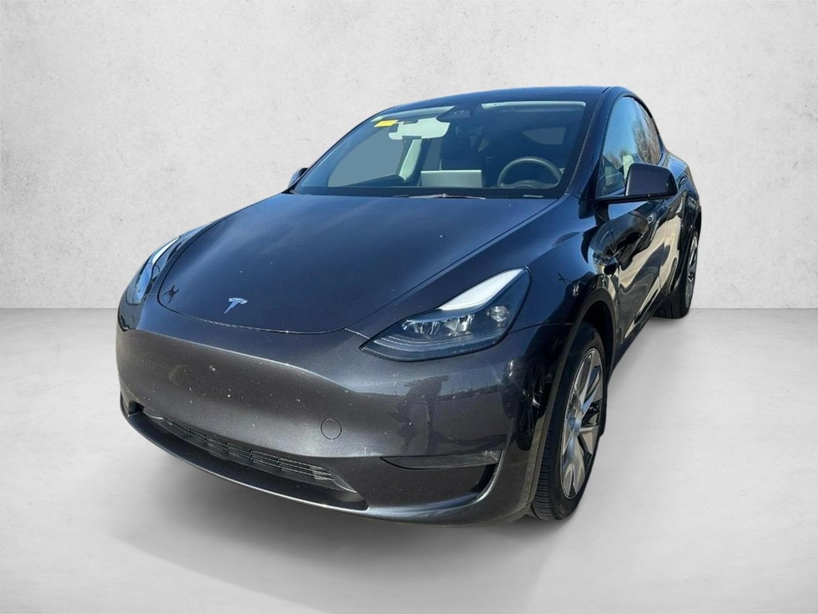 2024 Tesla Model Y Long Range's photo