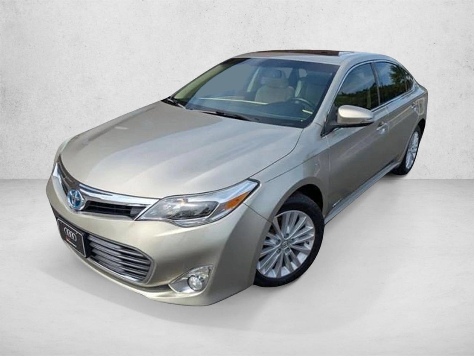2014 Toyota Avalon XLE Touring Hybrid's photo