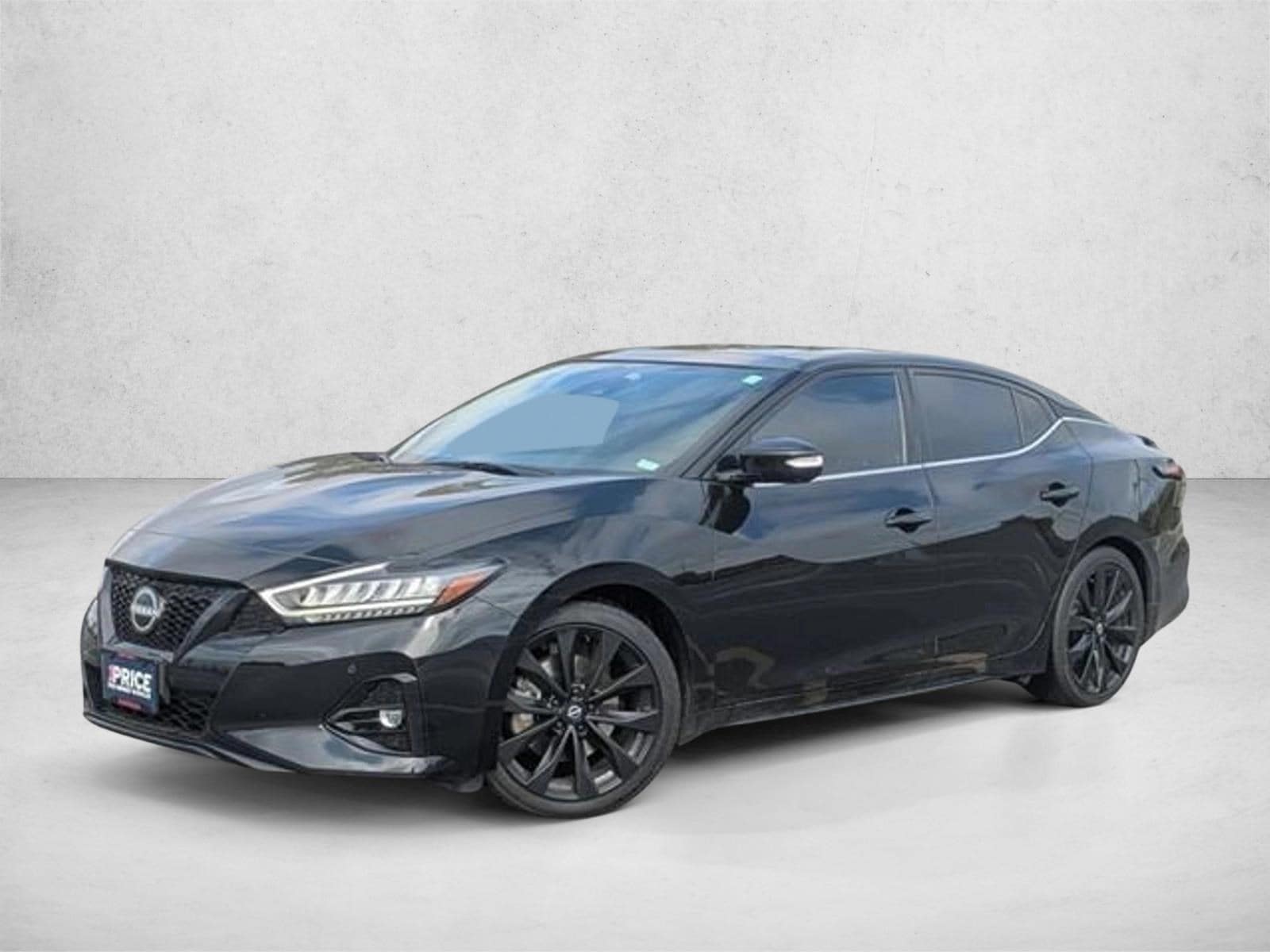 2023 Nissan Maxima SR's photo