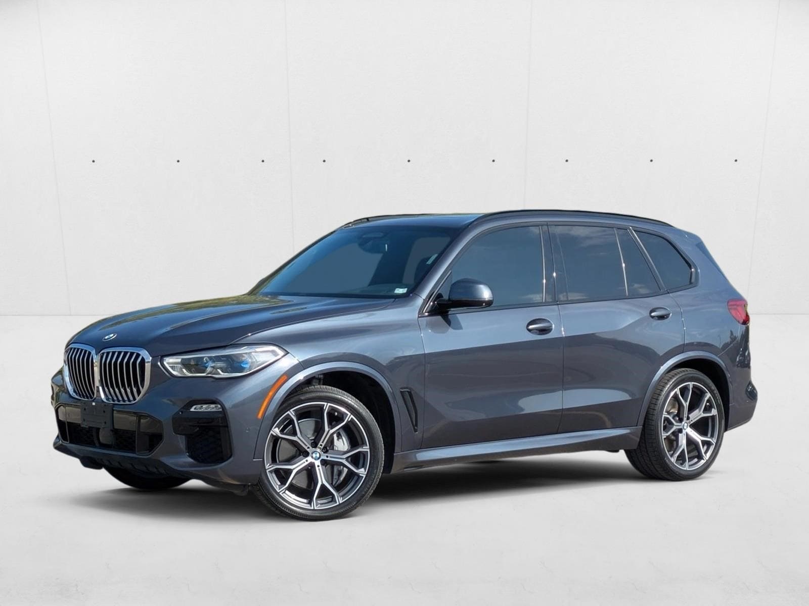 2019 BMW X5 50i