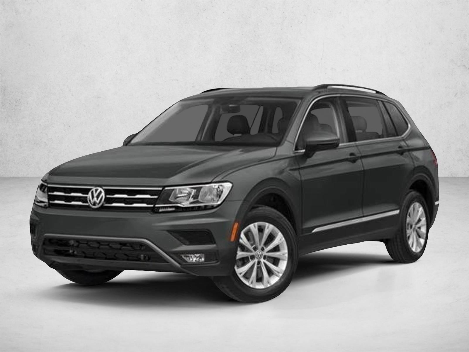 2021 Volkswagen Tiguan SE's photo