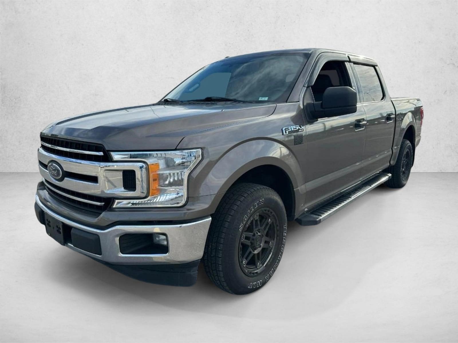 2018 Ford F-150 XLT's photo