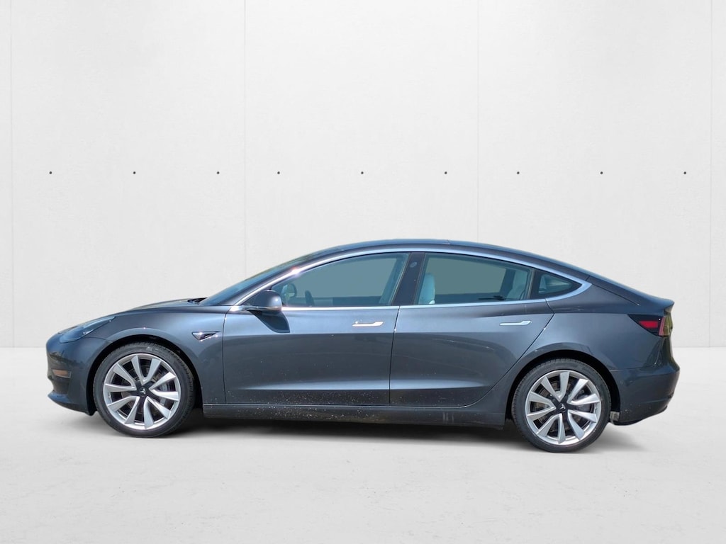 2019 Tesla Model 3 Long Range photo 2
