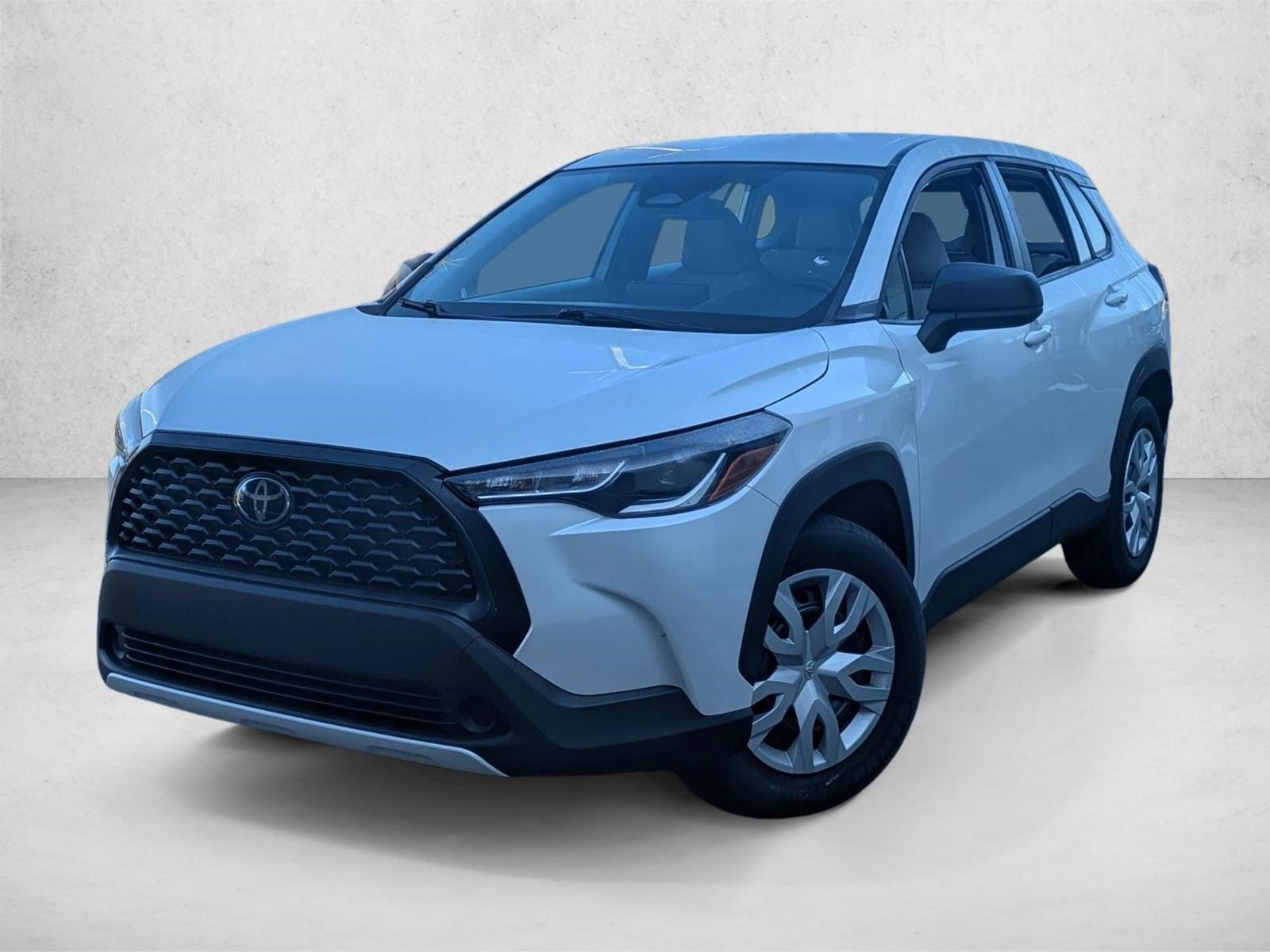 2023 Toyota Corolla Cross L's photo