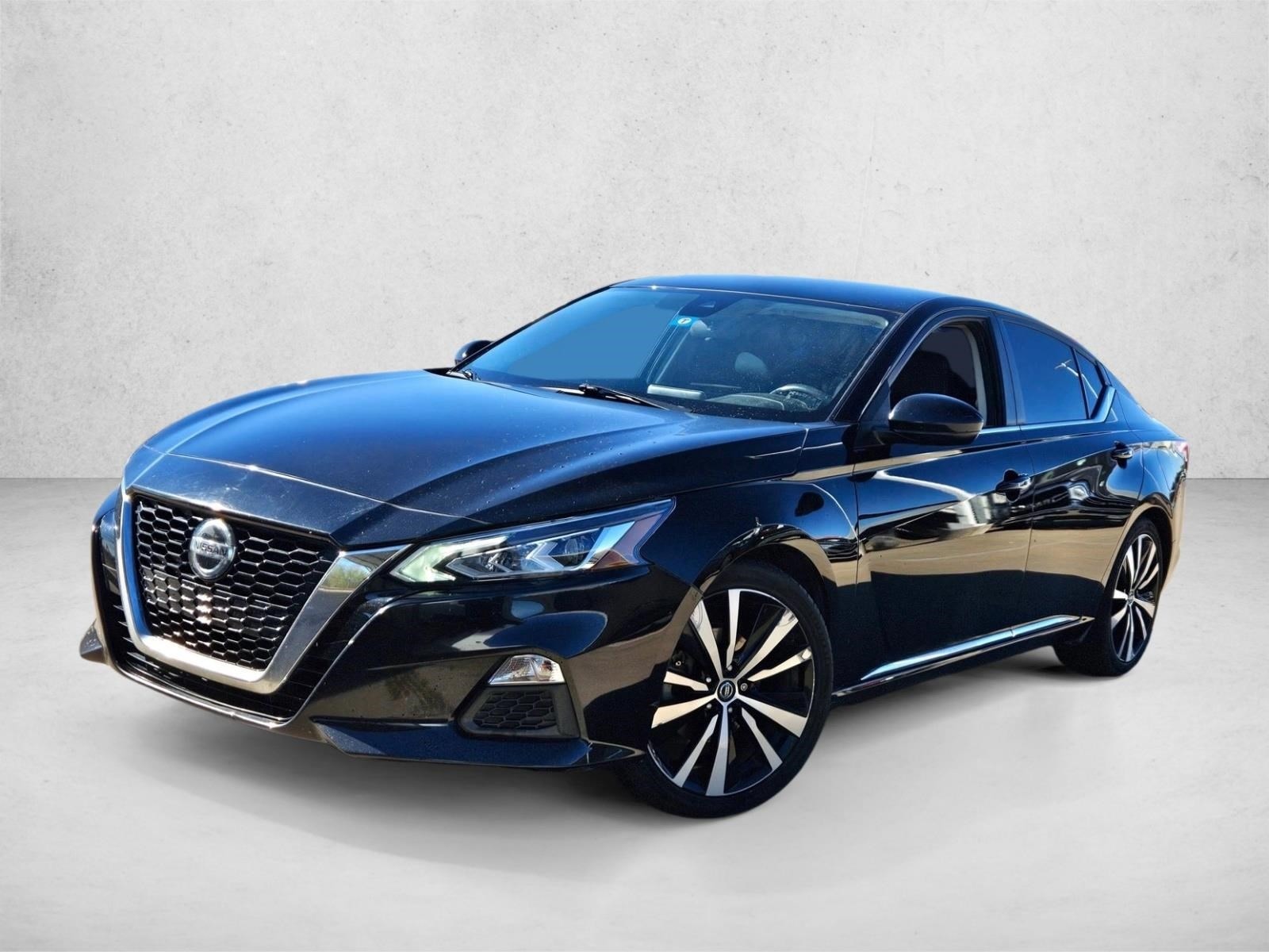 2020 Nissan Altima SR