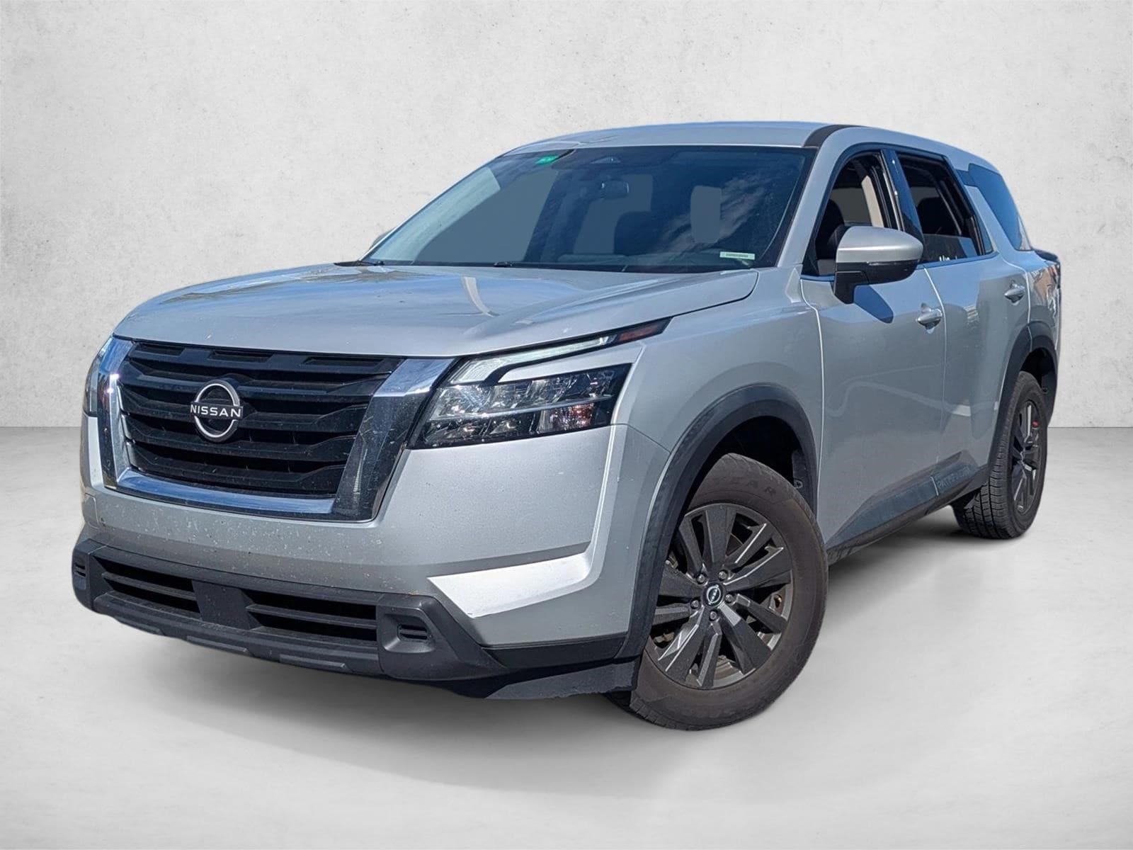 2022 Nissan Pathfinder S