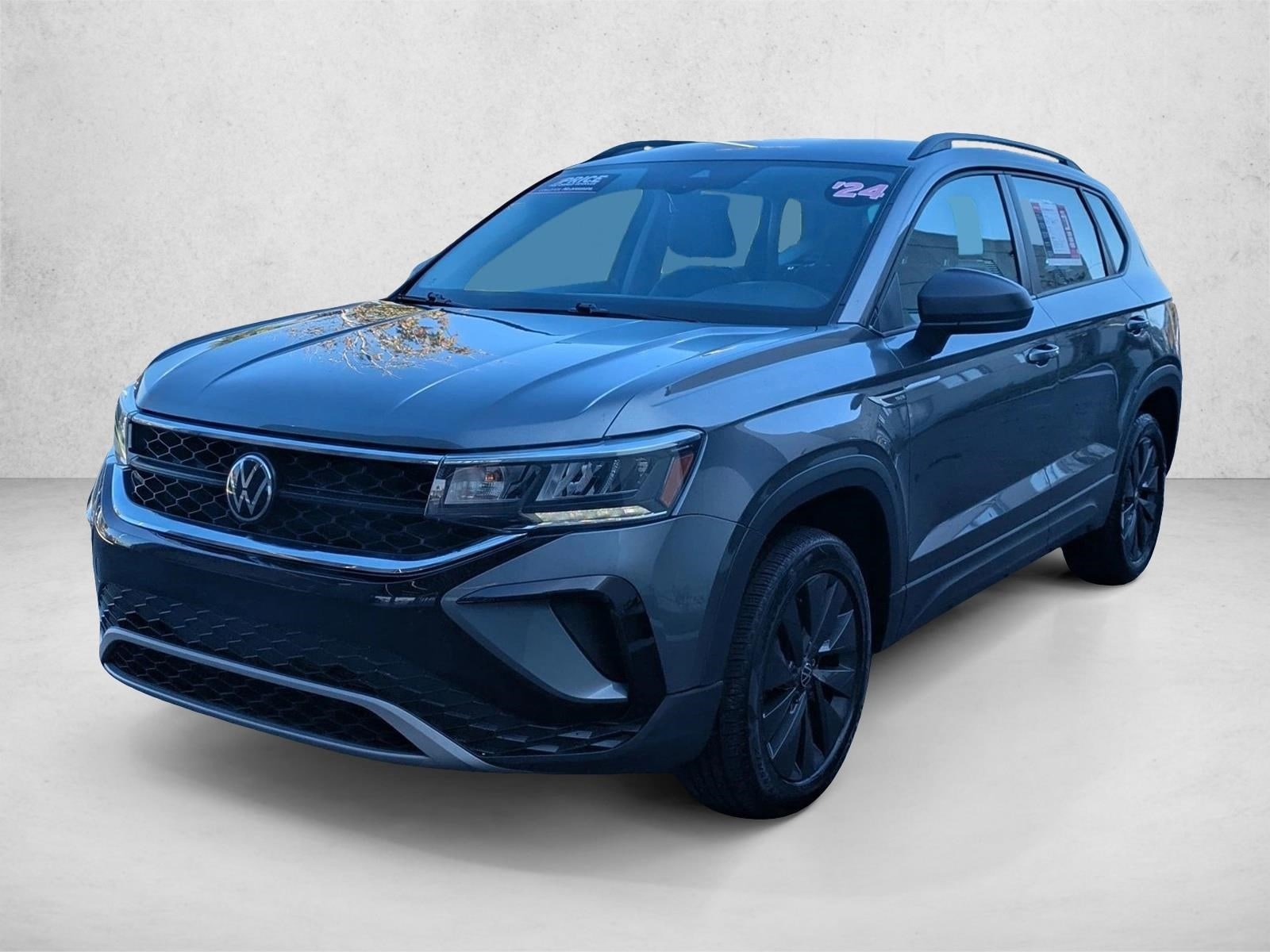 2024 Volkswagen Taos S's photo