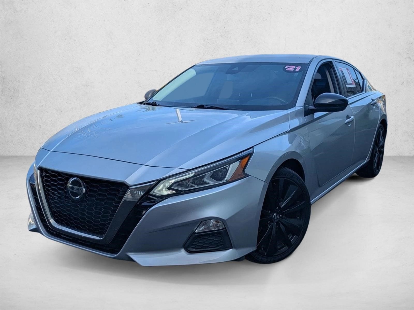 2021 Nissan Altima SR