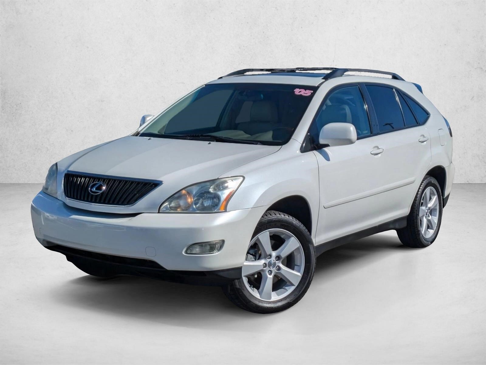 2005 Lexus RX 330's photo
