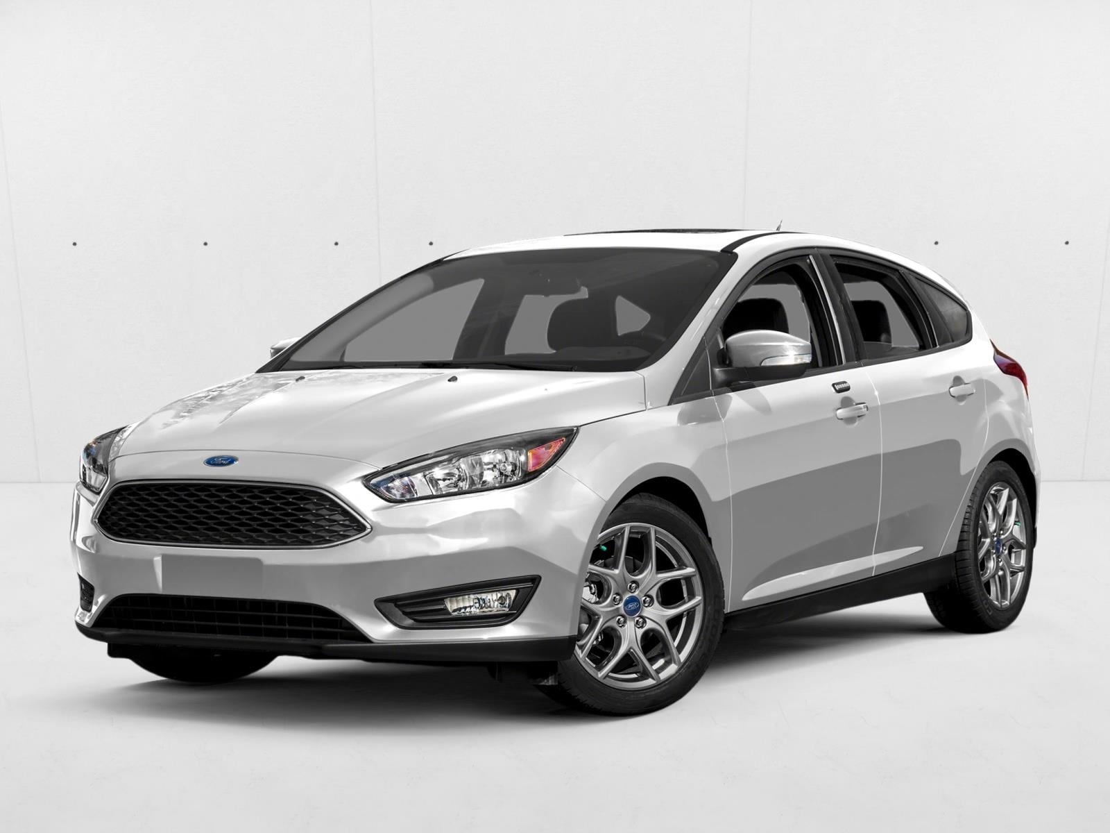 2015 Ford Focus SE's photo