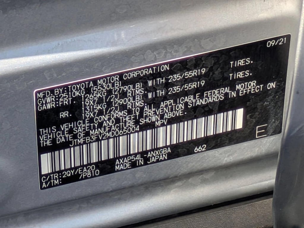 2021 Toyota RAV4 Prime XSE photo 2