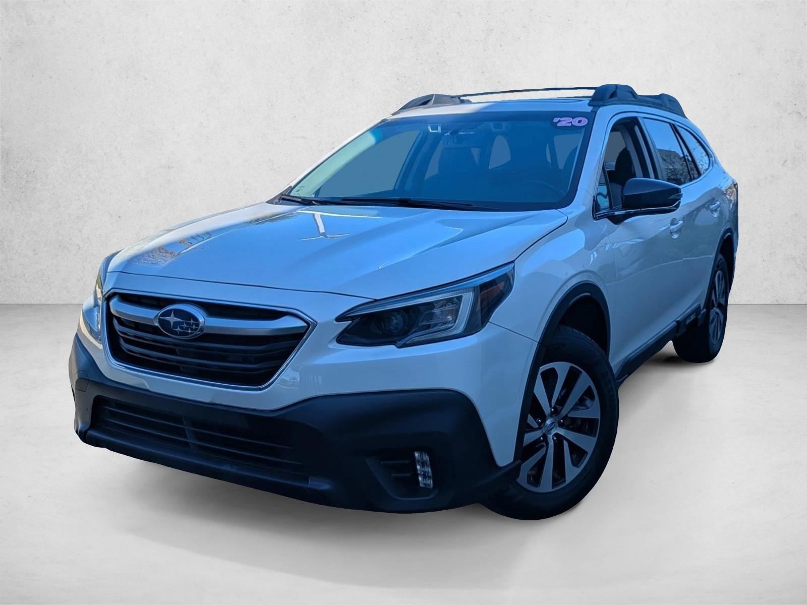 2020 Subaru Outback Premium's photo