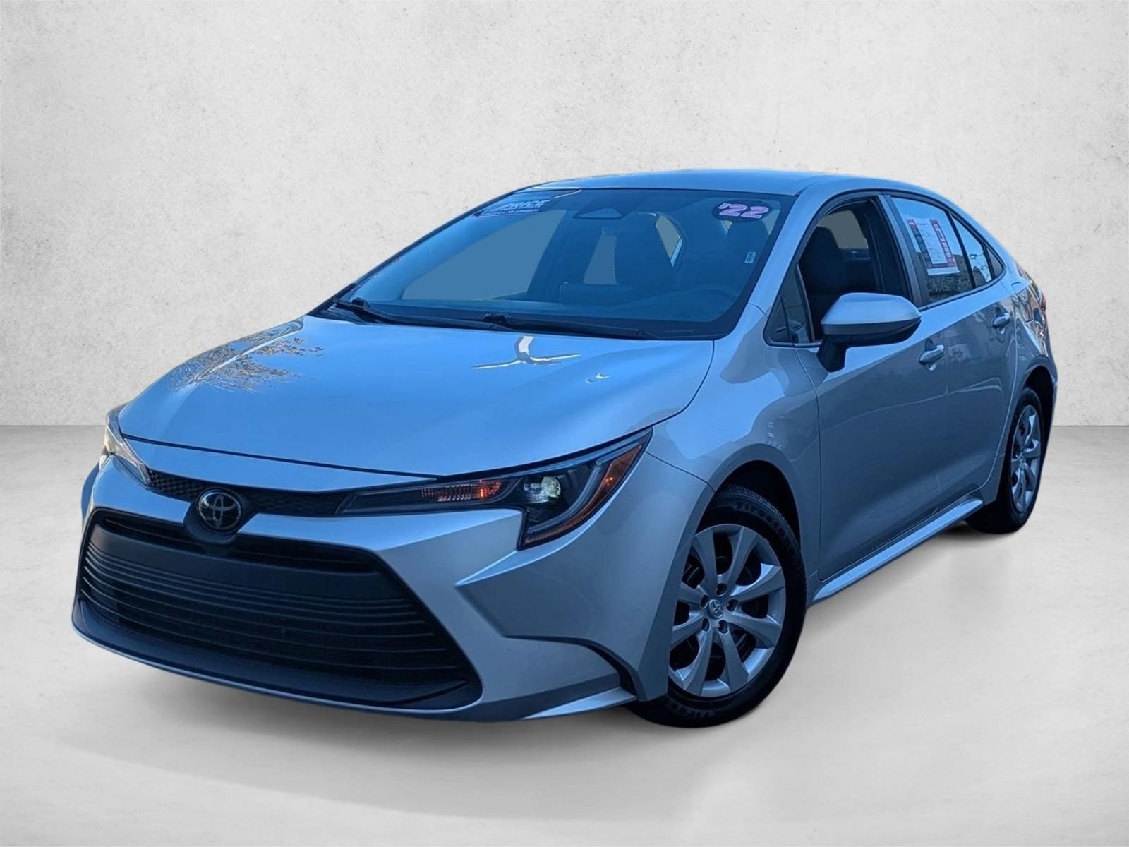 2025 Toyota Corolla LE's photo