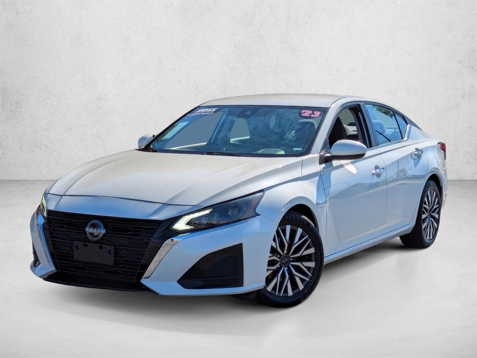 2023 Nissan Altima SV