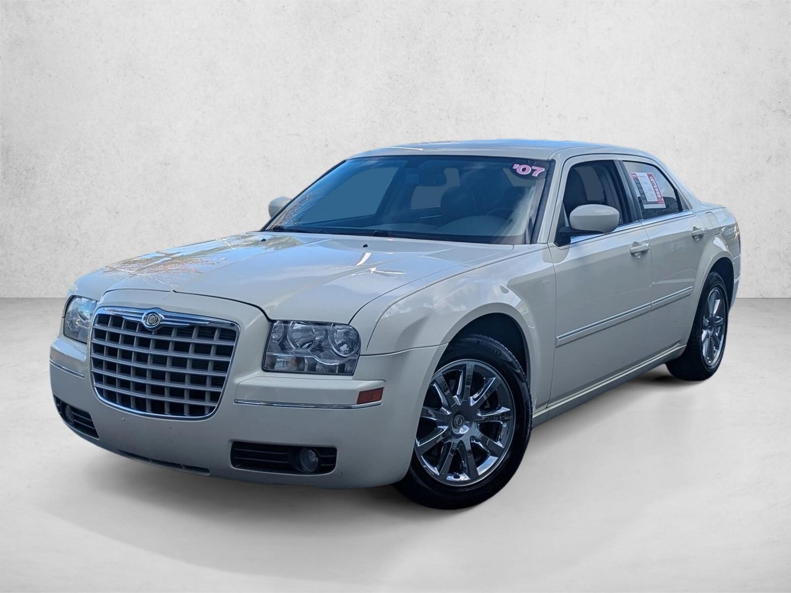 2007 Chrysler 300 Touring's photo