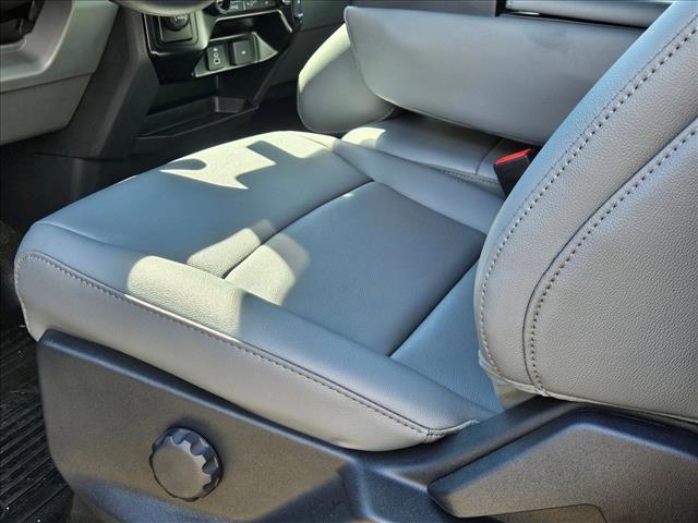 2026 Ford F-350 XL photo 4