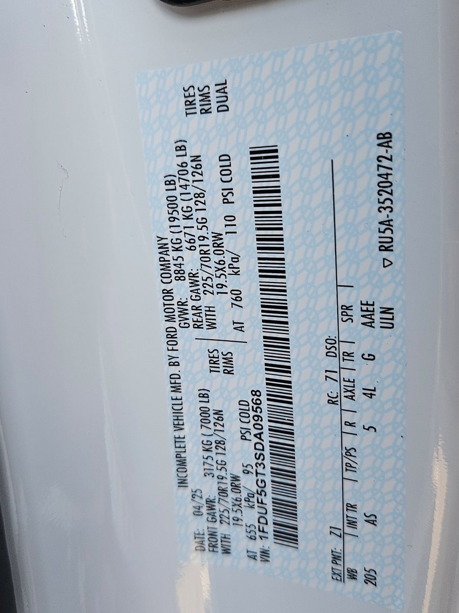 2025 Ford F-550 Super Duty Chassis Cab XL - Photo 15